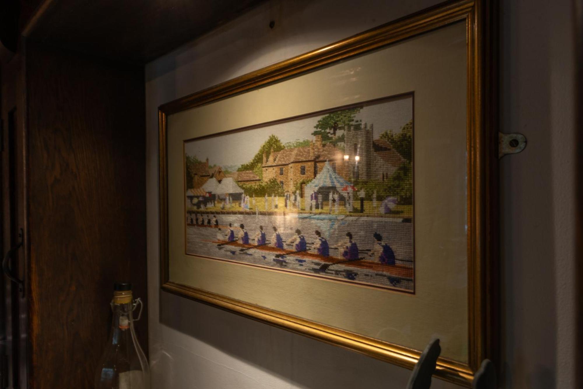 15Th Century Tiny Character Cottage-Henley Centre Exterior foto